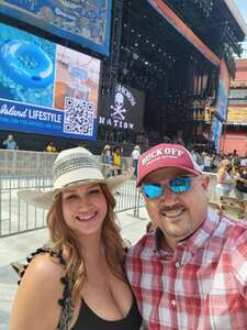 Kenny Chesney: Sun Goes Down Tour with Zac Brown Band