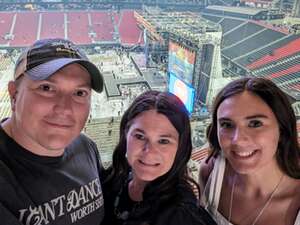 Kenny Chesney: Sun Goes Down Tour with Zac Brown Band