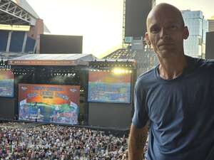 Kenny Chesney: Sun Goes Down Tour with Zac Brown Band