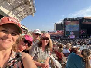 Kenny Chesney: Sun Goes Down Tour