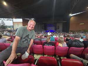 Hootie & the Blowfish - Summer Camp with Trucks Tour