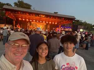 Aaron Watson with Jenna Paulette