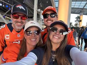 Los Angeles Chargers - NFL vs Denver Broncos