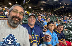 Milwaukee Brewers - MLB vs Philadelphia Phillies