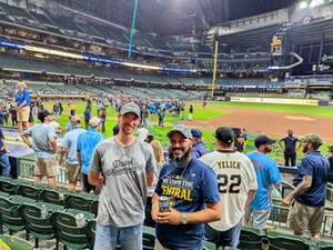 Milwaukee Brewers - MLB vs Philadelphia Phillies