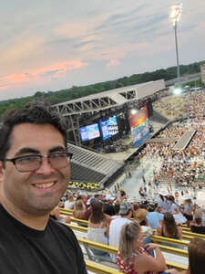 Kenny Chesney: Sun Goes Down Tour