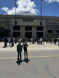 Notre Dame Fighting Irish - NCAA Football vs Northern Illinois Huskies