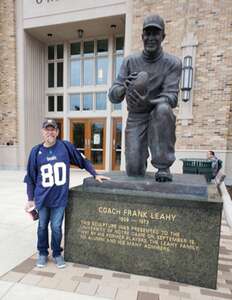 Notre Dame Fighting Irish - NCAA Football vs Northern Illinois Huskies