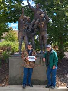 Notre Dame Fighting Irish - NCAA Football vs Northern Illinois Huskies