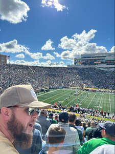 Notre Dame Fighting Irish - NCAA Football vs Northern Illinois Huskies