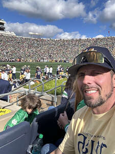 Notre Dame Fighting Irish - NCAA Football vs Northern Illinois Huskies