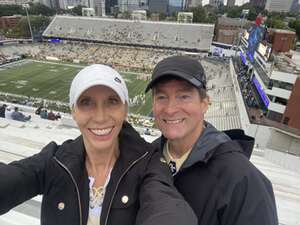 Georgia Tech Yellow Jackets - NCAA Football vs VMI Keydets