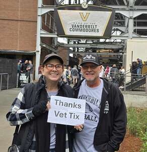 Vanderbilt Commodores - NCAA Football vs South Carolina Gamecocks