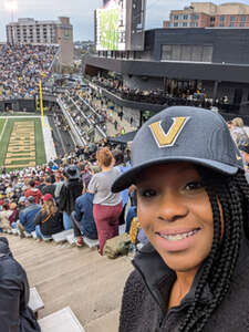 Vanderbilt Commodores - NCAA Football vs South Carolina Gamecocks