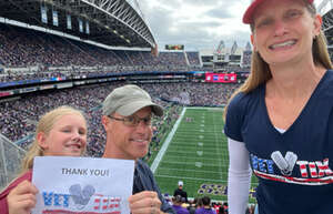 Washington Huskies - NCAA Football vs Washington State Cougars