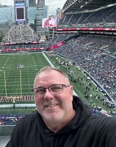 Washington Huskies - NCAA Football vs Washington State Cougars