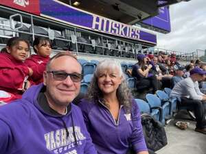 Washington Huskies - NCAA Football vs Washington State Cougars