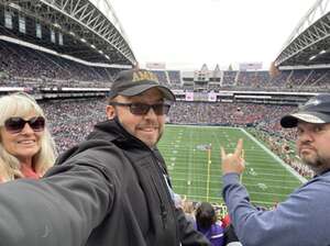 Washington Huskies - NCAA Football vs Washington State Cougars