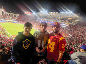 USC Trojans - NCAA Football vs Rutgers Scarlet Knights