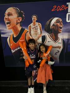 Phoenix Mercury - WNBA vs Connecticut Sun