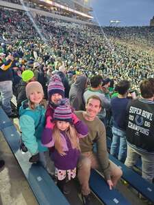 Notre Dame Fighting Irish - NCAA Football vs Virginia Cavaliers