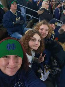 Notre Dame Fighting Irish - NCAA Football vs Virginia Cavaliers