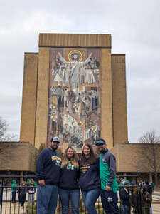 Notre Dame Fighting Irish - NCAA Football vs Virginia Cavaliers