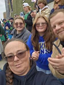 Notre Dame Fighting Irish - NCAA Football vs Virginia Cavaliers