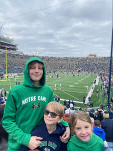 Notre Dame Fighting Irish - NCAA Football vs Virginia Cavaliers