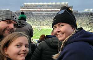 Notre Dame Fighting Irish - NCAA Football vs Virginia Cavaliers