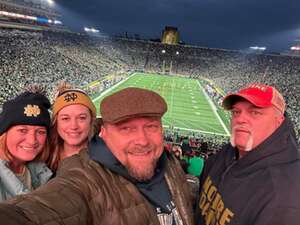 Notre Dame Fighting Irish - NCAA Football vs Virginia Cavaliers