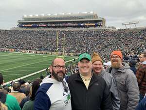 Notre Dame Fighting Irish - NCAA Football vs Virginia Cavaliers