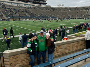 Notre Dame Fighting Irish - NCAA Football vs Virginia Cavaliers