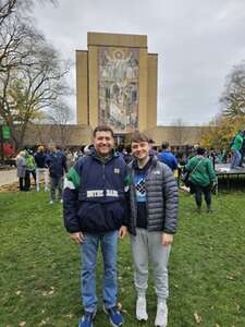 Notre Dame Fighting Irish - NCAA Football vs Virginia Cavaliers