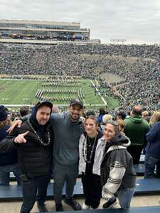 Notre Dame Fighting Irish - NCAA Football vs Virginia Cavaliers