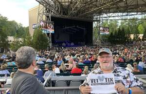 Lynyrd Skynyrd & ZZ Top: The Sharp Dressed Simple Man Tour