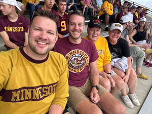 University of Minnesota Golden Gophers - NCAA Football vs Nevada Wolf Pack