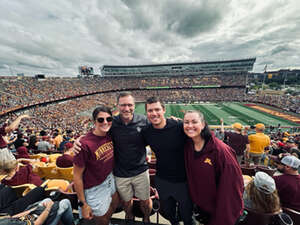 University of Minnesota Golden Gophers - NCAA Football vs Nevada Wolf Pack