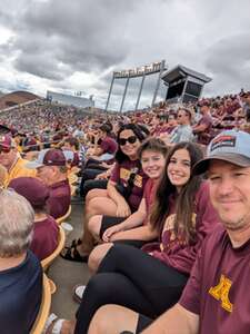 University of Minnesota Golden Gophers - NCAA Football vs Nevada Wolf Pack