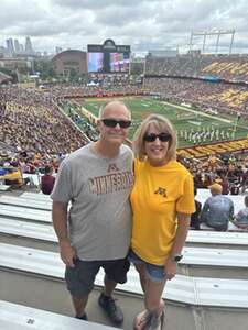 University of Minnesota Golden Gophers - NCAA Football vs Nevada Wolf Pack