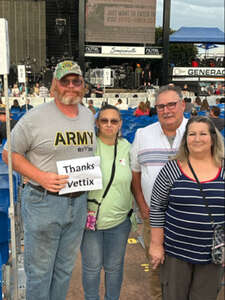 Dierks Bentley: Gravel & Gold Presented by Jersey Mike's