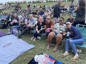 Hootie & the Blowfish - Summer Camp with Trucks Tour