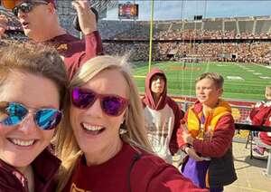 University of Minnesota Golden Gophers - NCAA Football vs Maryland Terrapins