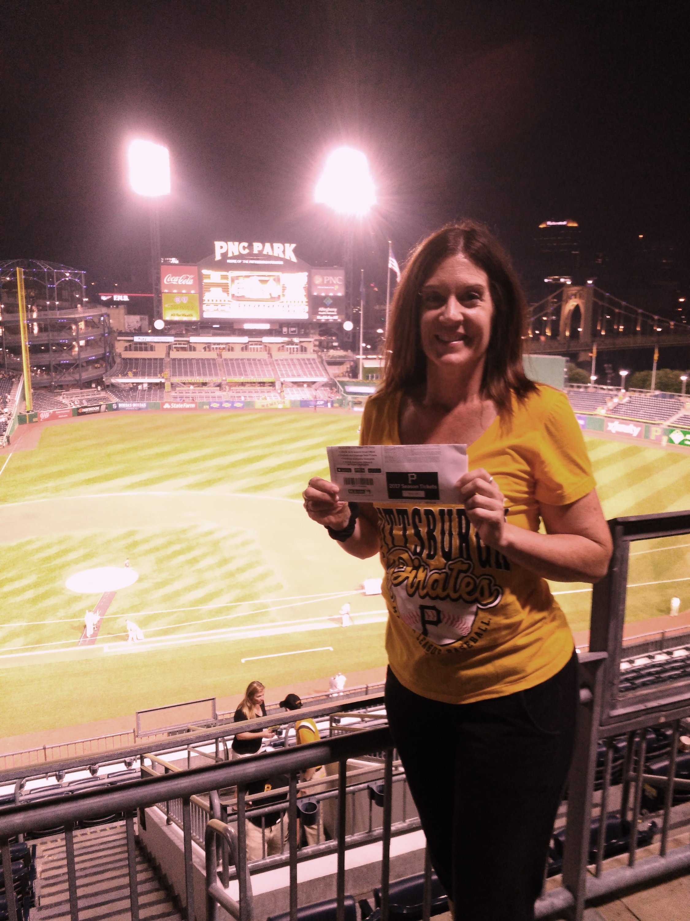 Pittsburgh Pirates vs. Cincinnati Reds - MLB