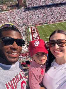 Oklahoma Sooners - NCAA Football vs South Carolina Gamecocks