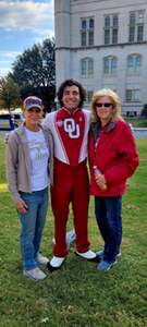 Oklahoma Sooners - NCAA Football vs South Carolina Gamecocks