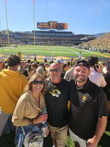 Missouri Tigers - NCAA Football vs Auburn Tigers