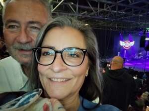 Reo speedwagon and rick springfield with dauzat st. marie