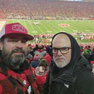 Wisconsin-Madison Badgers - NCAA Football vs Oregon Ducks