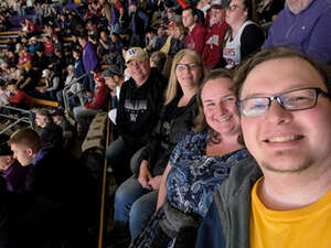 Washington Huskies - NCAA Men's Basketball vs Washington State Cougars